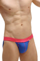 Blauer Bikini mit Pad