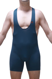 Blauer Bodyboxer